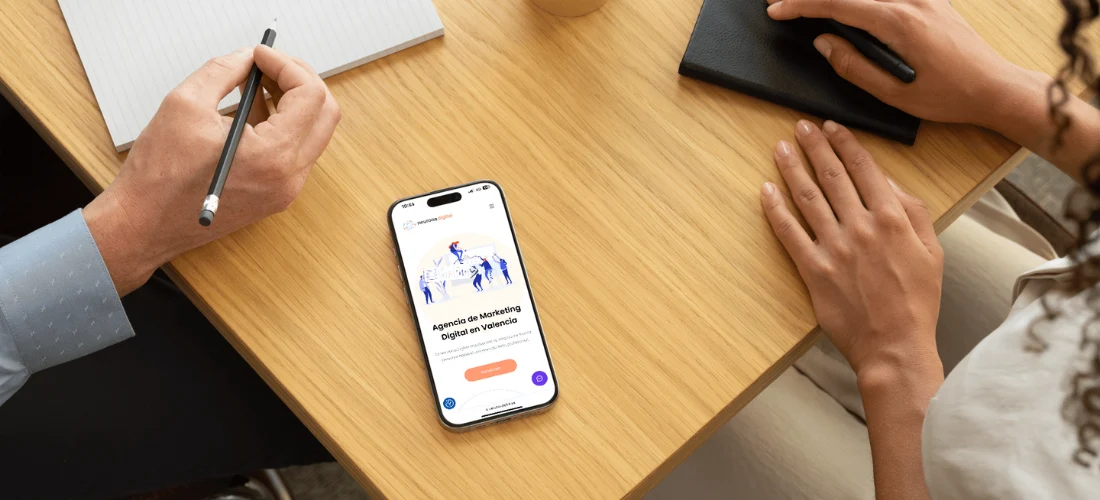 crear web mobile first